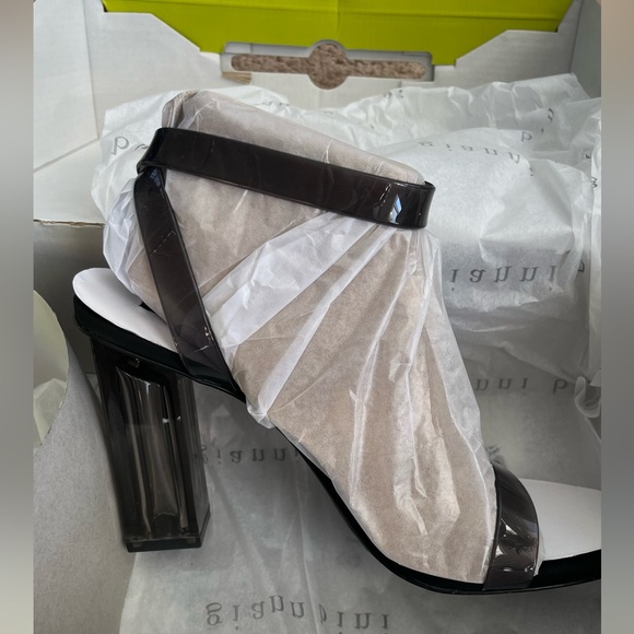 Gianni Bini Liyra Clear Ankle Strap Block Heel Sandals Smoke Size 9 - Picture 9 of 11